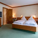 Sackmann Wanderhotel 3*