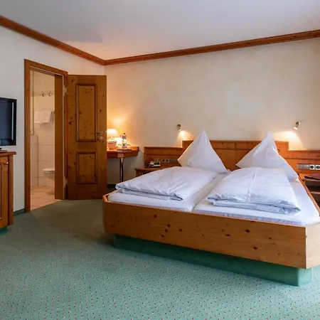 Sackmann Wanderhotel 3*